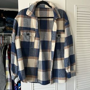 Woman’s Shacket. Size Medium